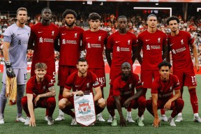 国际比赛日社区盾焦点战；罗马伤情更新；话题不断；赛季目标并未改变的简单介绍九游在线玩游戏