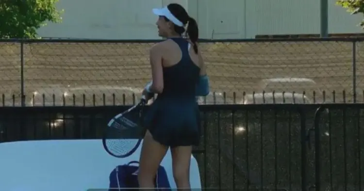 莎拉波娃爆冷击败公牛，出色防守引爆全场！(莎拉波娃espy)