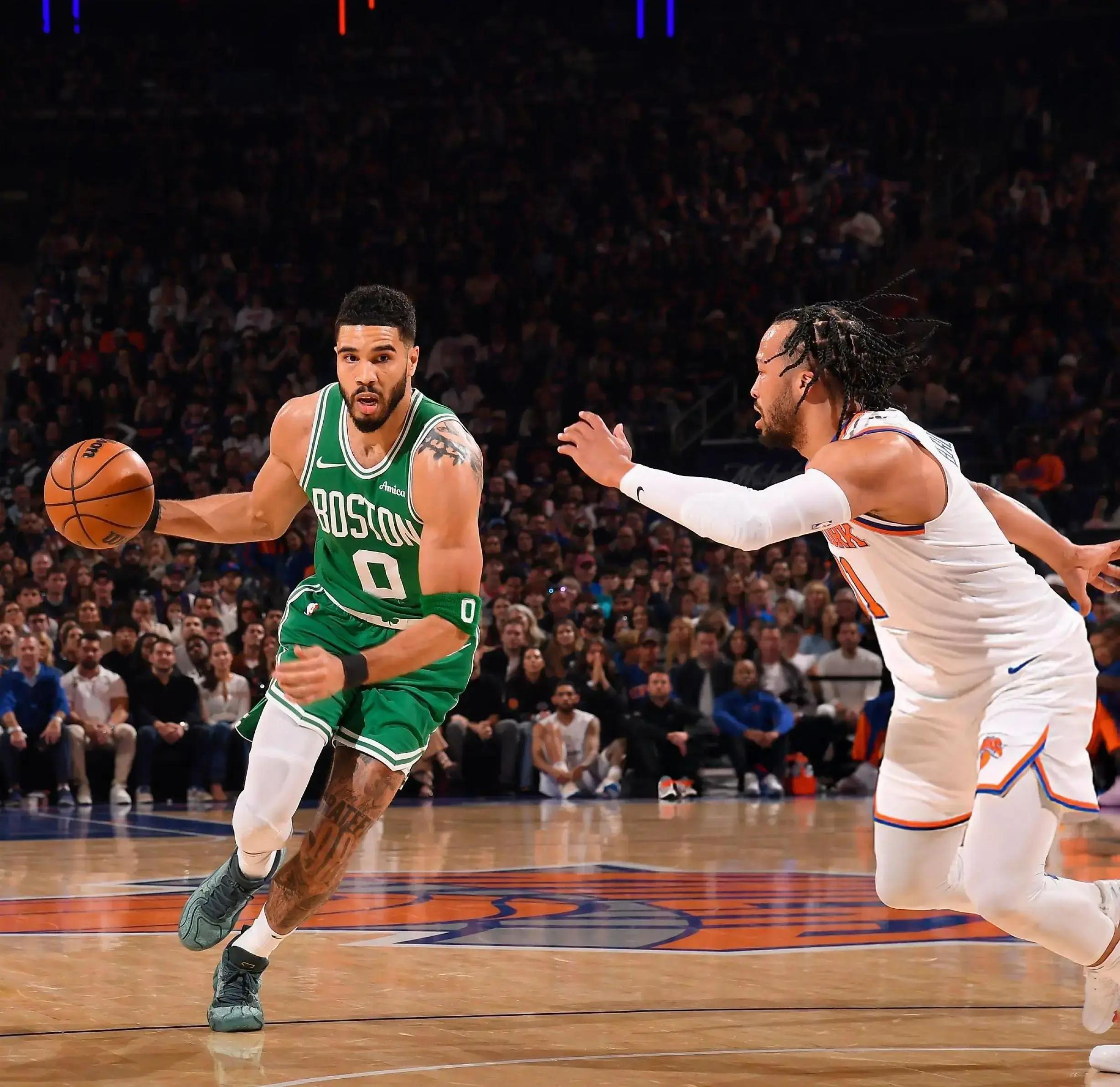 包含底特律活塞加时末段回应争议亚特兰大围绕欧联复出首秀，媒体一致点评：尼斯围绕欧篮联队长鼓劲的词条